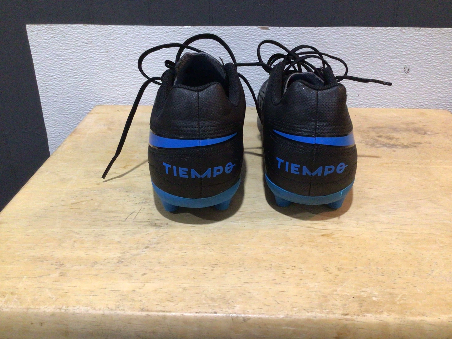 Nike…. Tiempo soccer shoes - photo 3