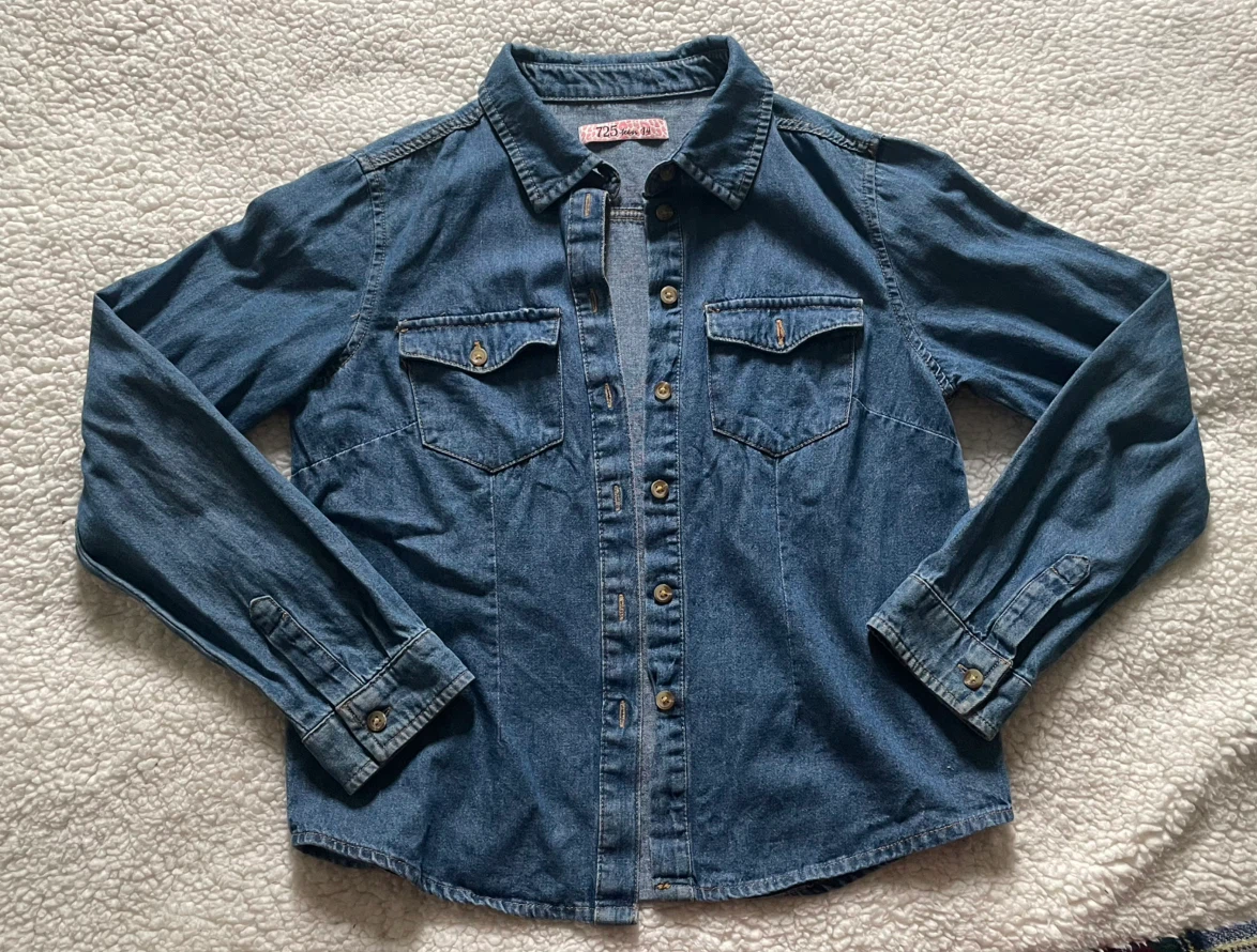 Girls- Tommy Hilfiger Puffer Jacket + 2 light jackets - photo 4