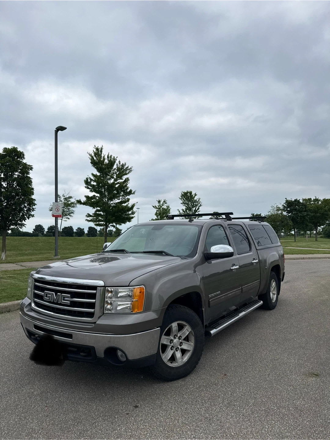 GMC Sierra 4x4 SLE - photo 2