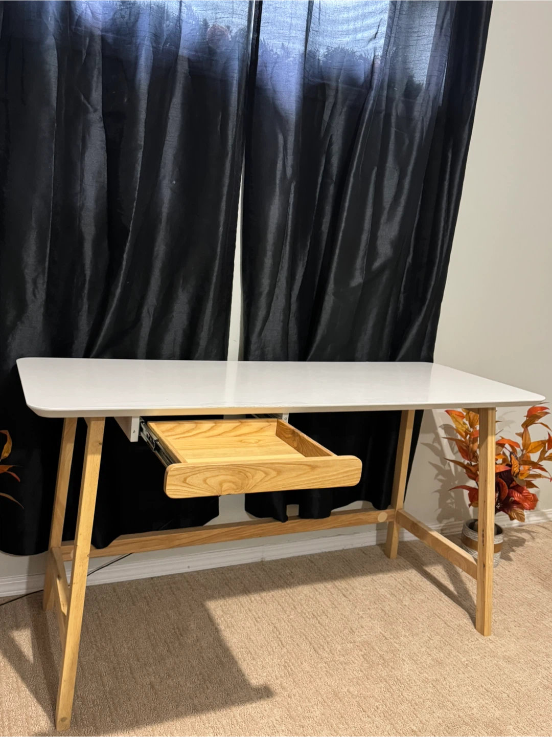 White Desk with Wood Drawer - photo 2