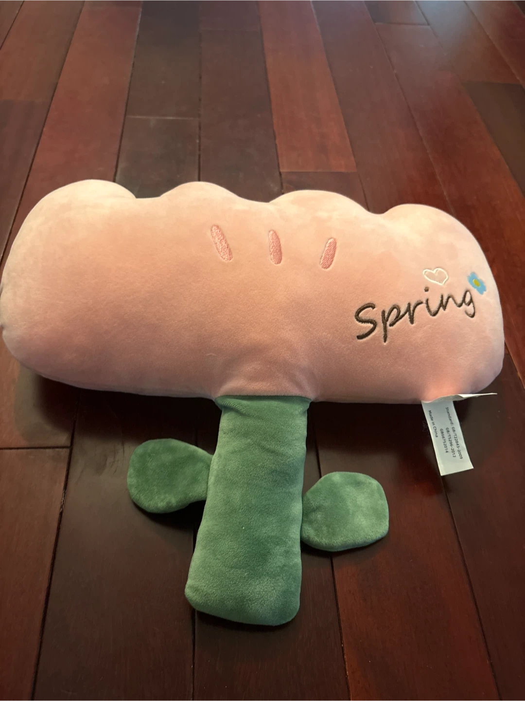 THINKA plush pillow
