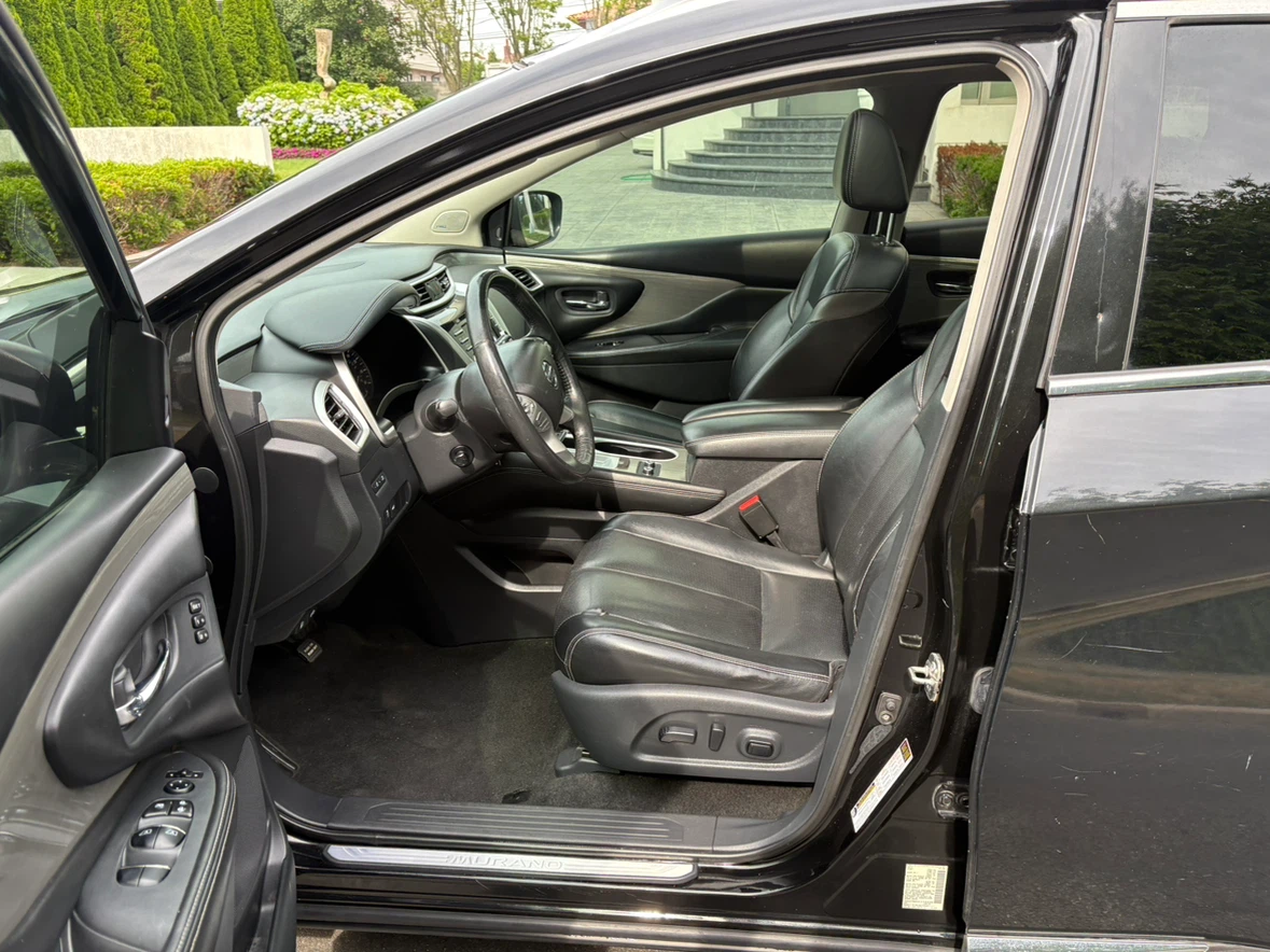 Black Nissan Murano Platinum AWD - photo 5