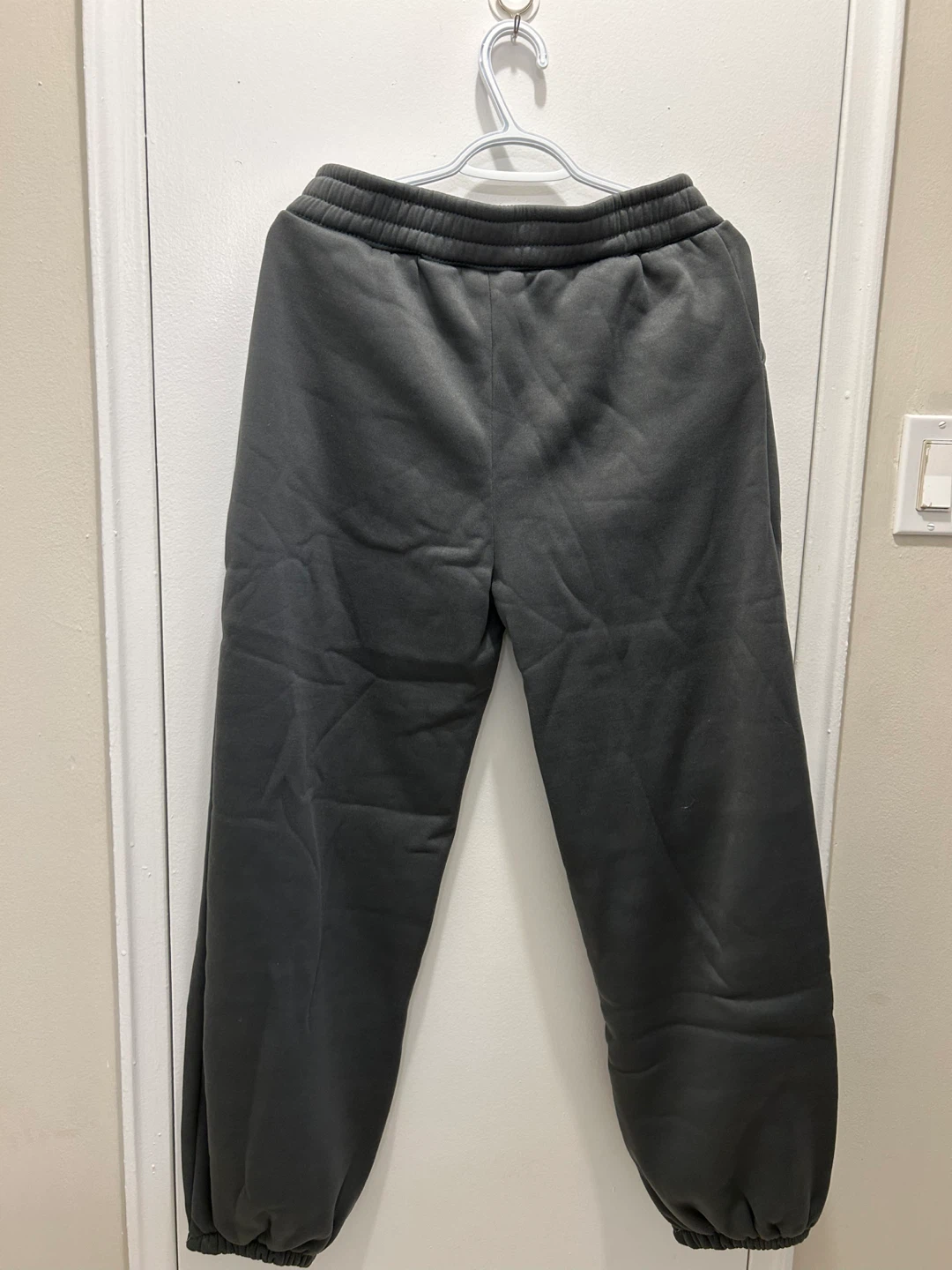 Grey V-Crossover Waist Sweatpants - Fleece Lined Joggers - photo 2