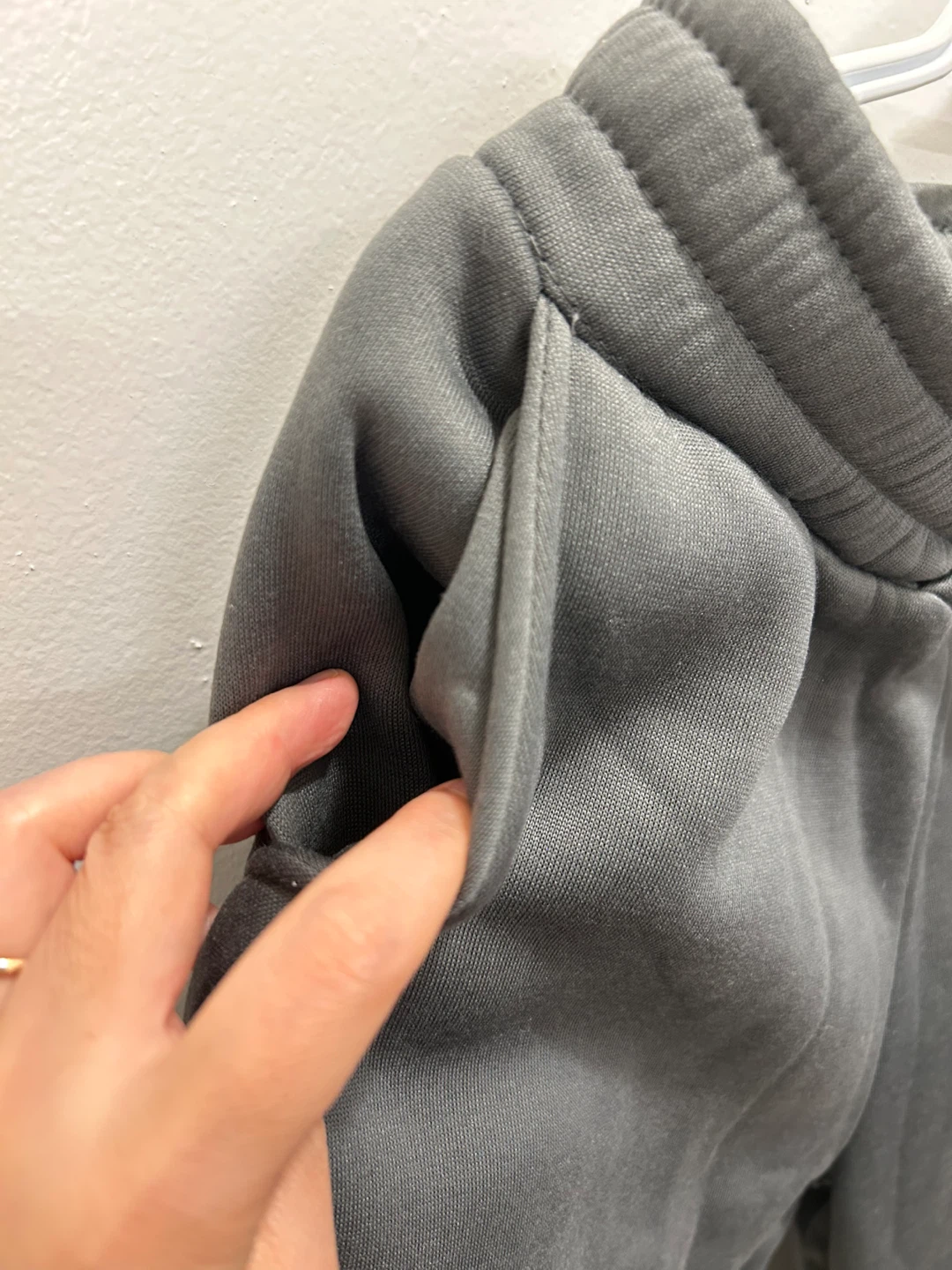 Grey V-Crossover Waist Sweatpants - Fleece Lined Joggers - photo 4