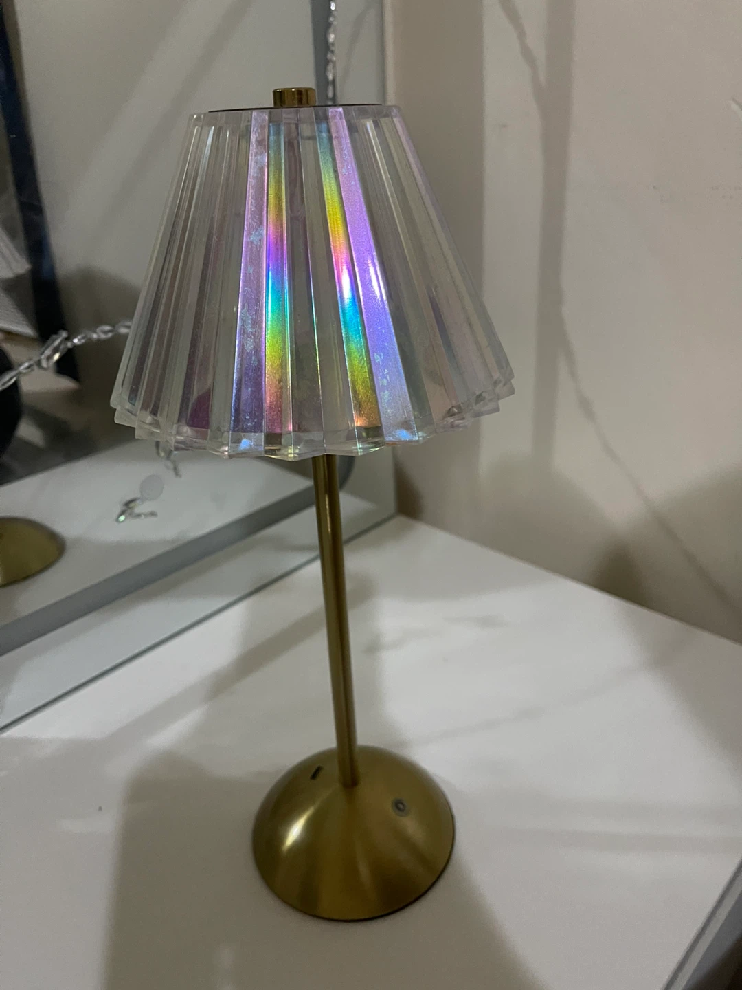 Gold & Iridescent Pleated Table Lamp