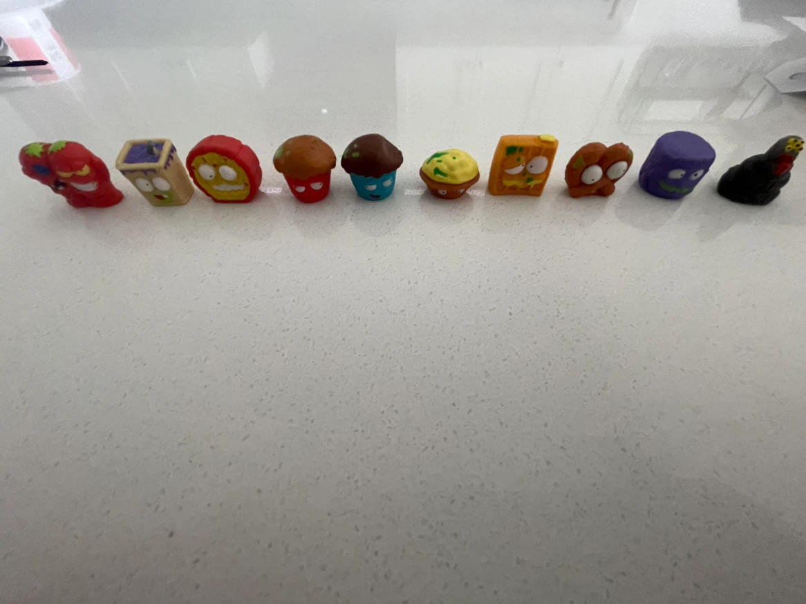 Grocery gang Collection Lot - photo 4