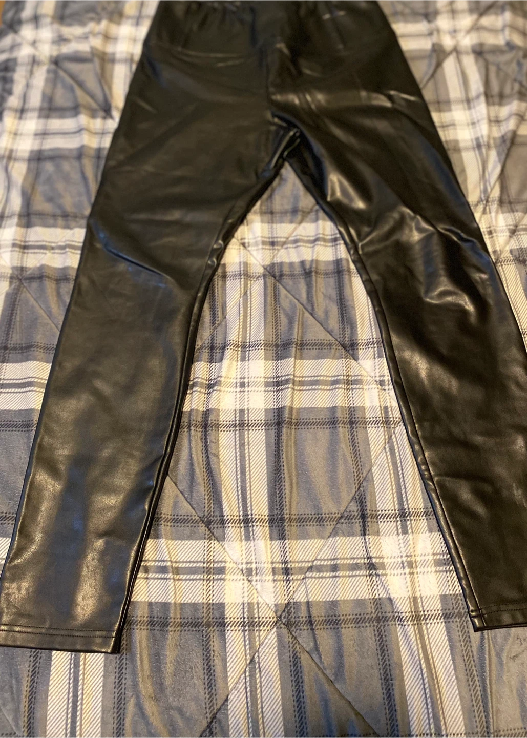 RW&CO. Black Faux Leather Leggings Size Large