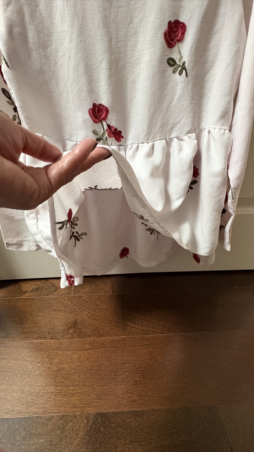 H&M White Peplum Top with Rose Embroidery - photo 3