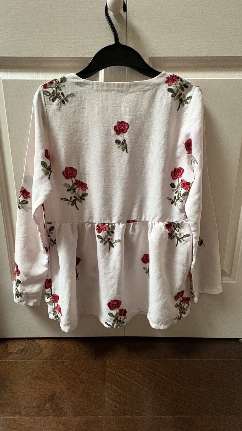 H&M White Peplum Top with Rose Embroidery - photo 5