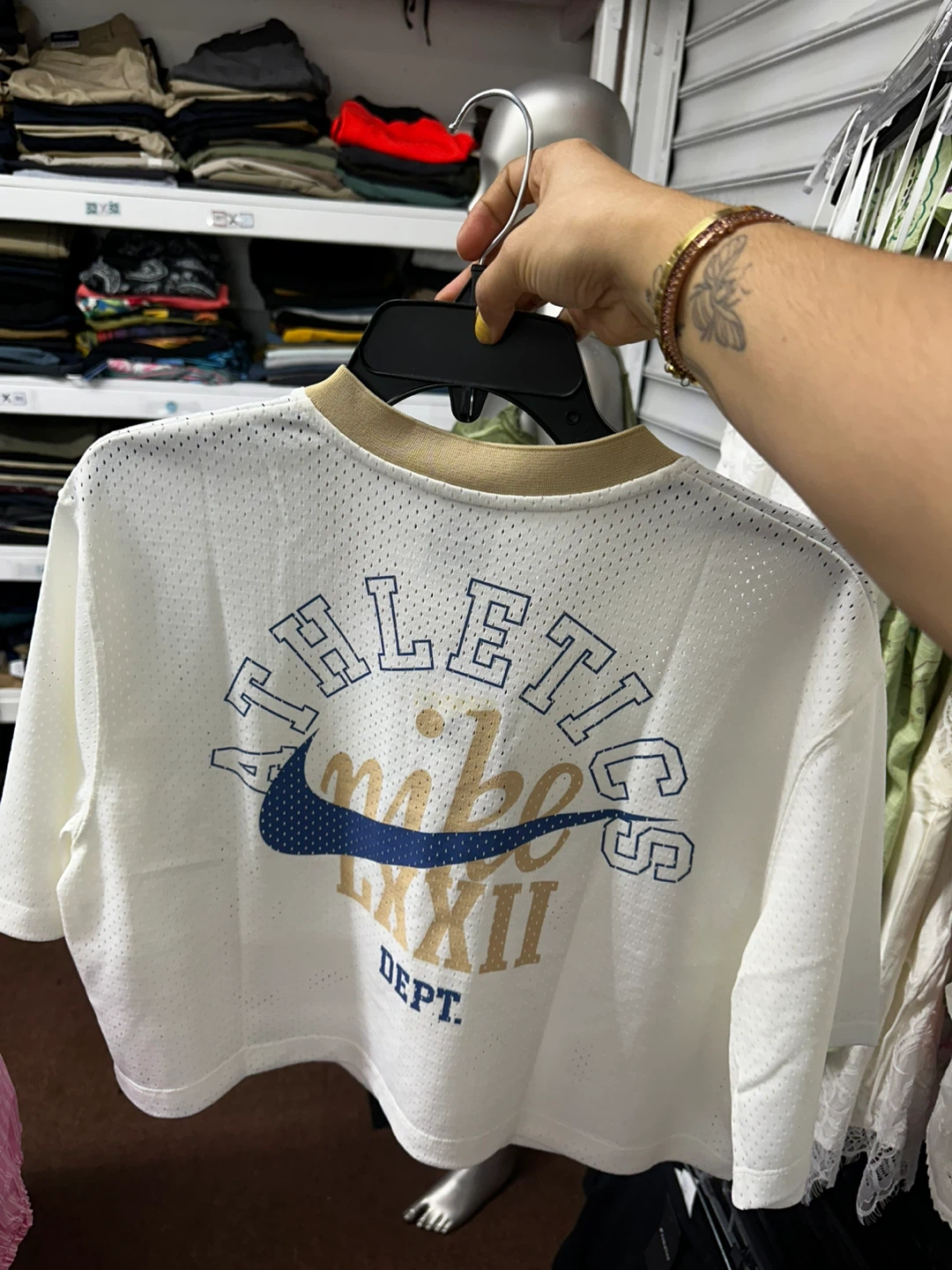 Nike White Athletic Cropped Jersey Top - photo 2