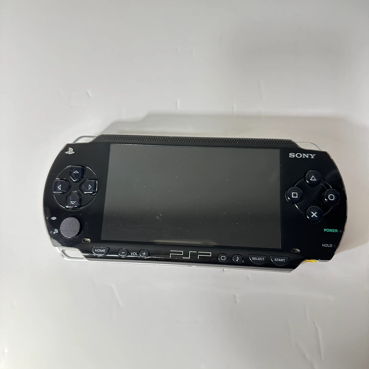 Sony psp fat 1001 with 6 games 4gb memory card - photo 2