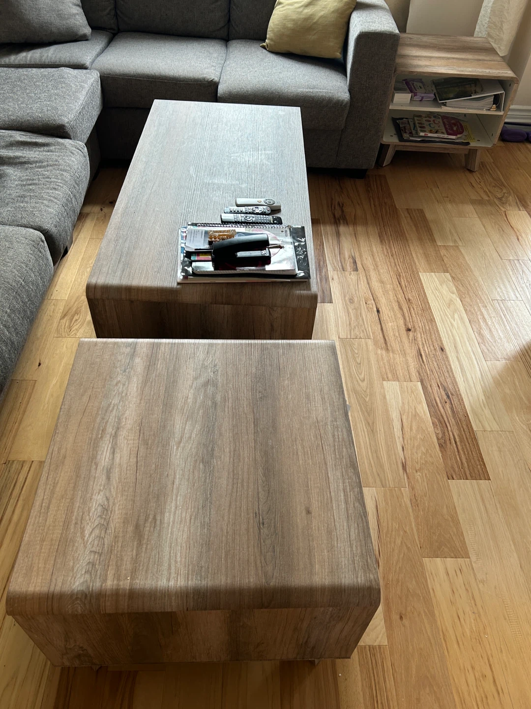 Structube Wooden Coffee Table and 2 side tables - photo 2