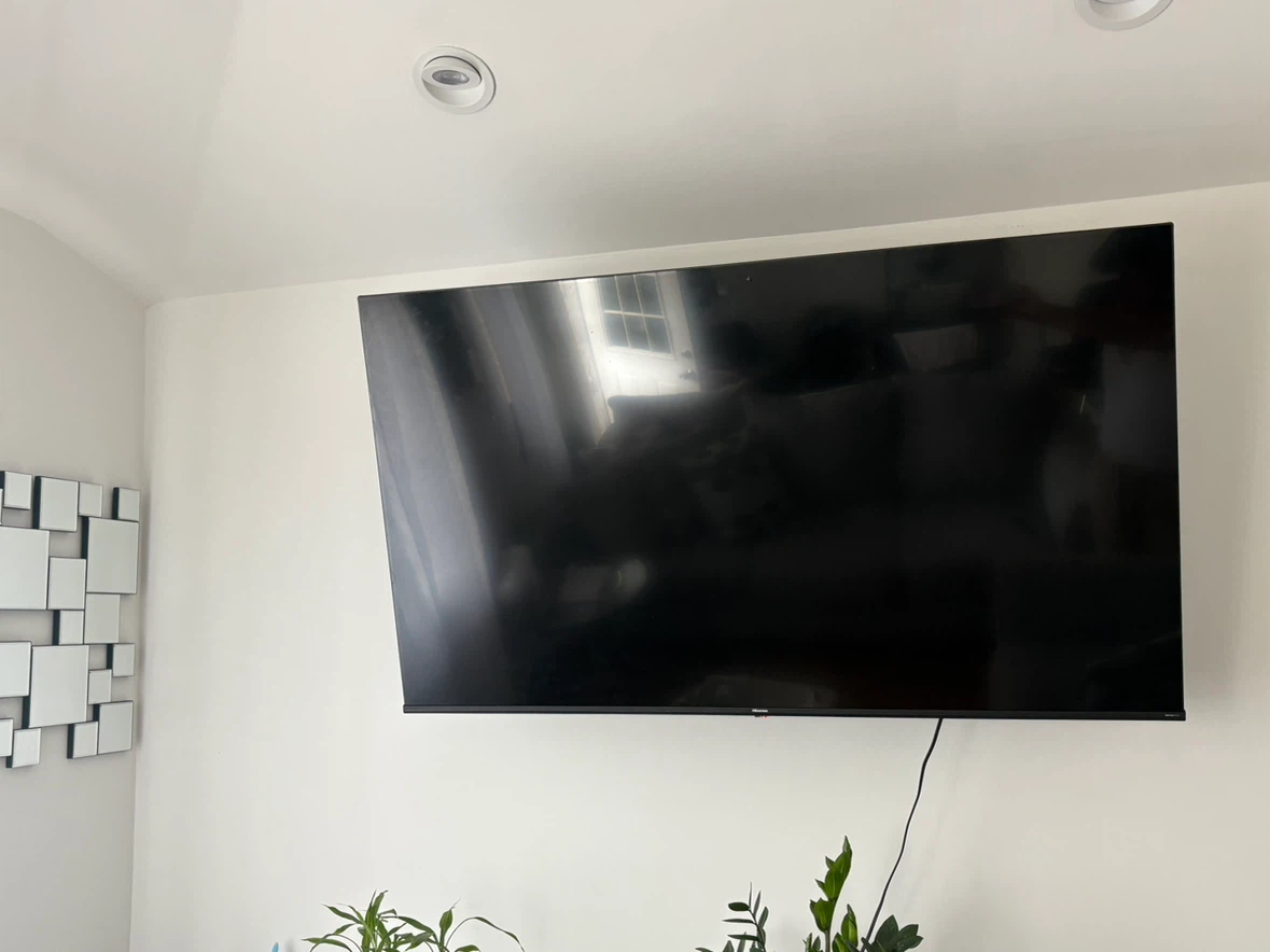 Hisense Flat Screen TV - 65” - photo 2