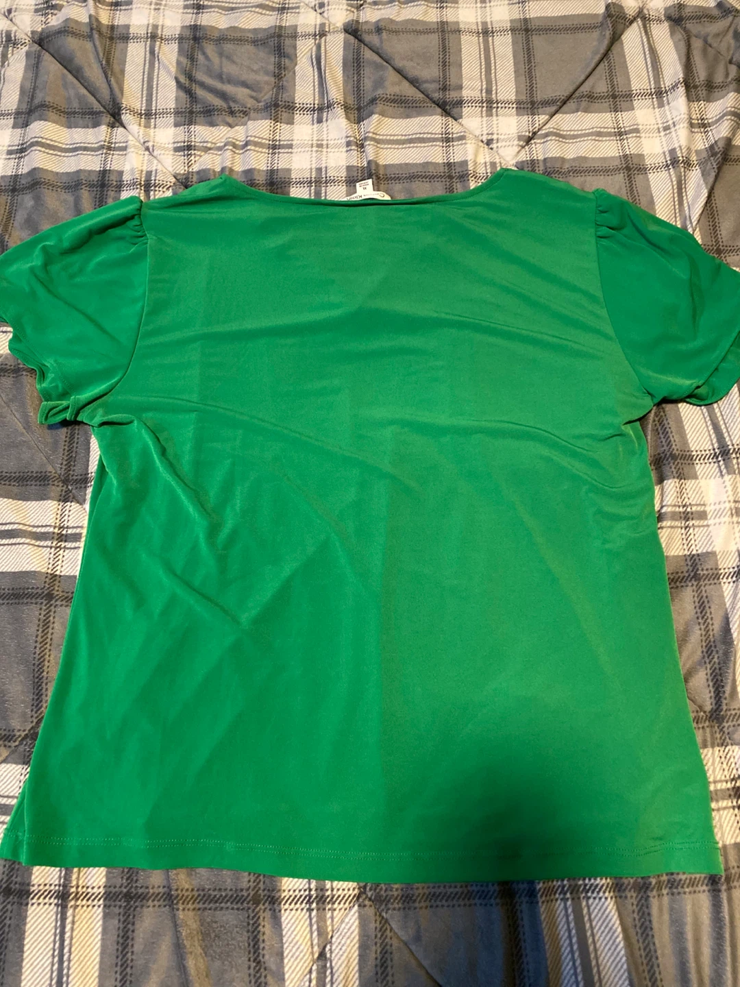 Women’s Calvin Klein Green V-Neck T-Shirt Size XL - photo 3