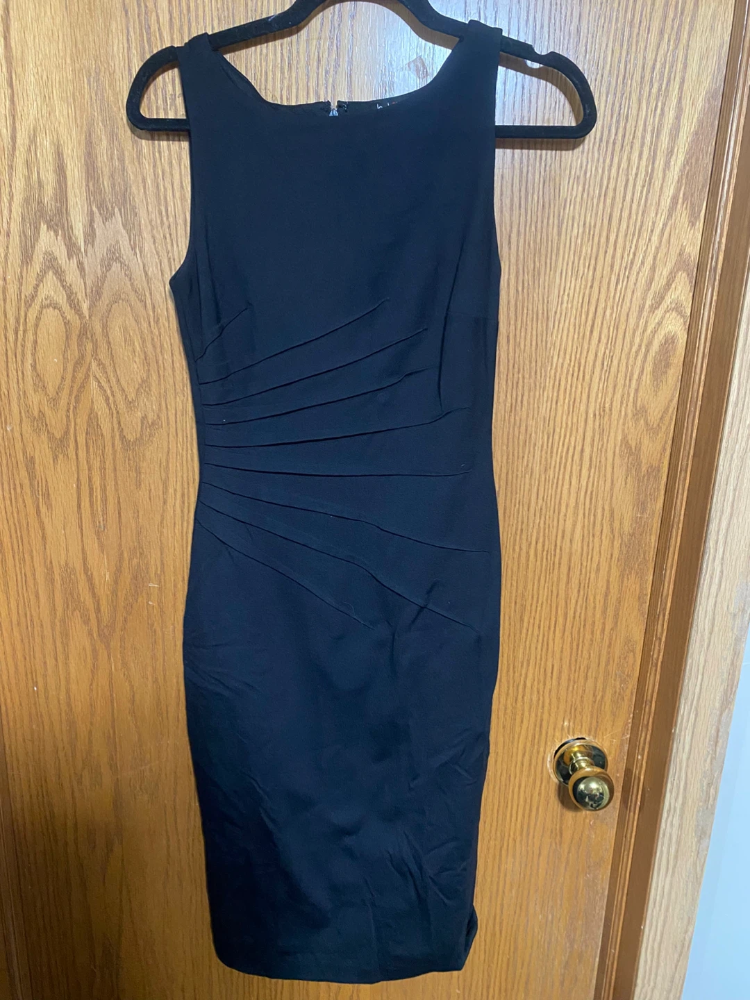 le chateau Black Sleeveless Midi Sheath Dress - photo 2