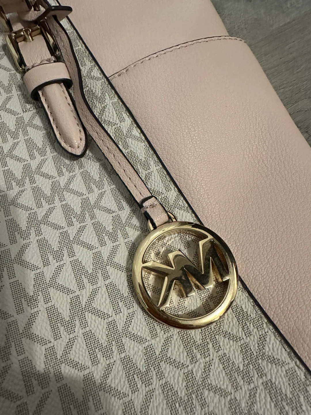 Michael Kors Jet Set Saffiano Leather Tote Pink - photo 4