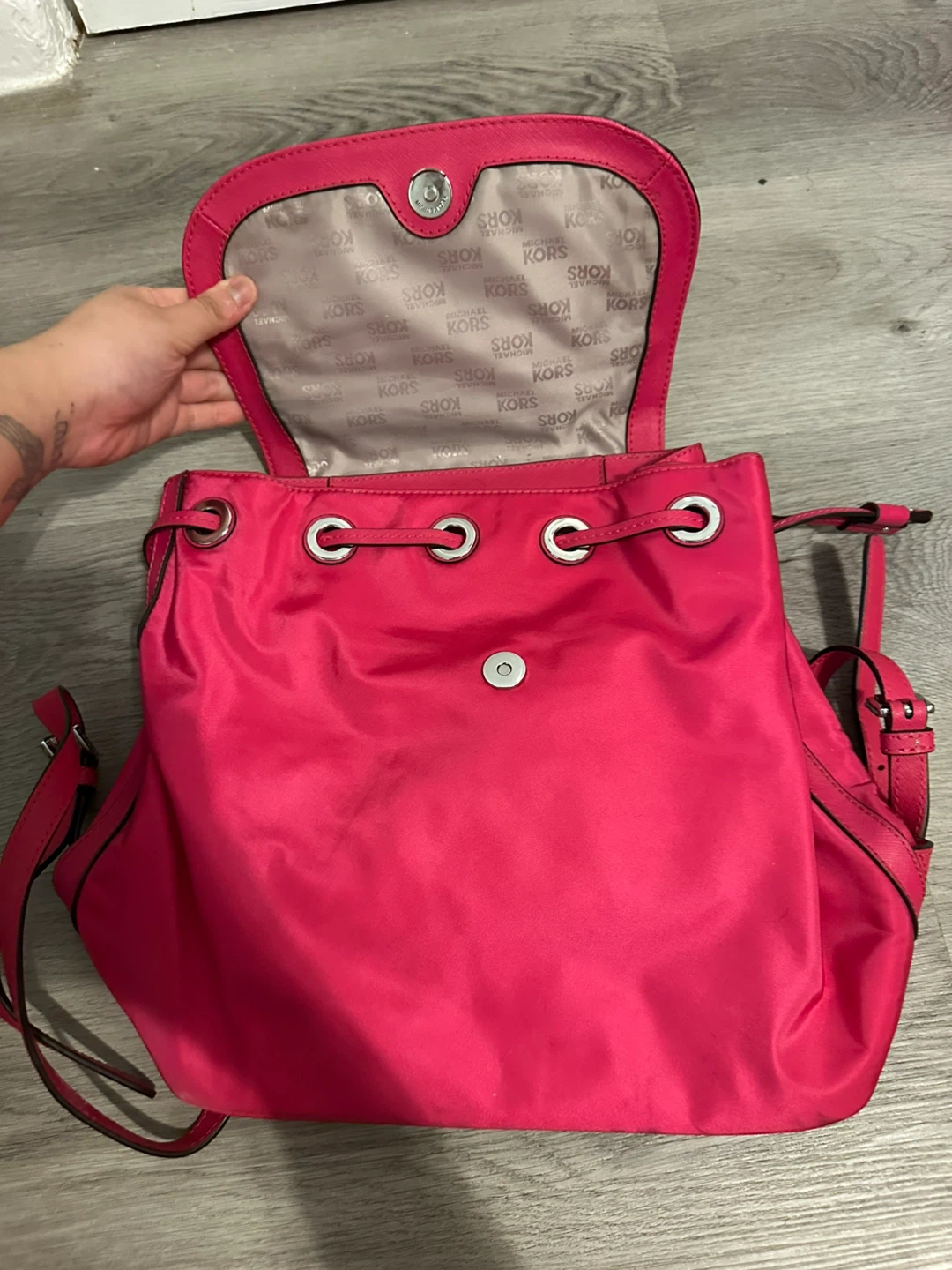 Michael Kors Rare Pink Backpack - photo 4
