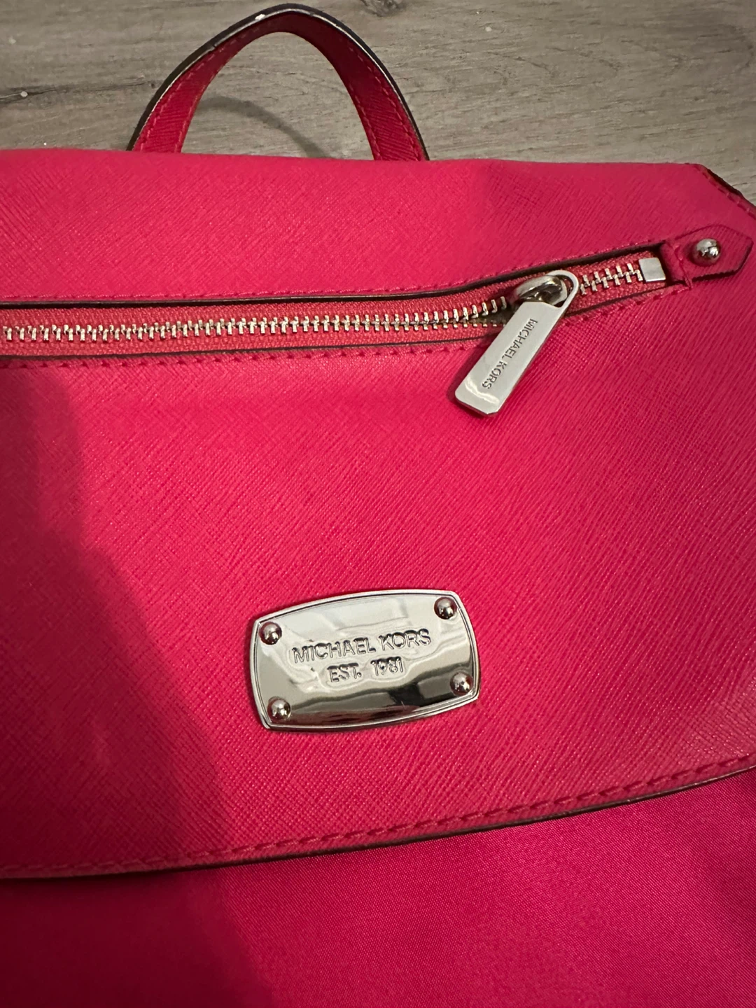 Michael Kors Rare Pink Backpack - photo 3