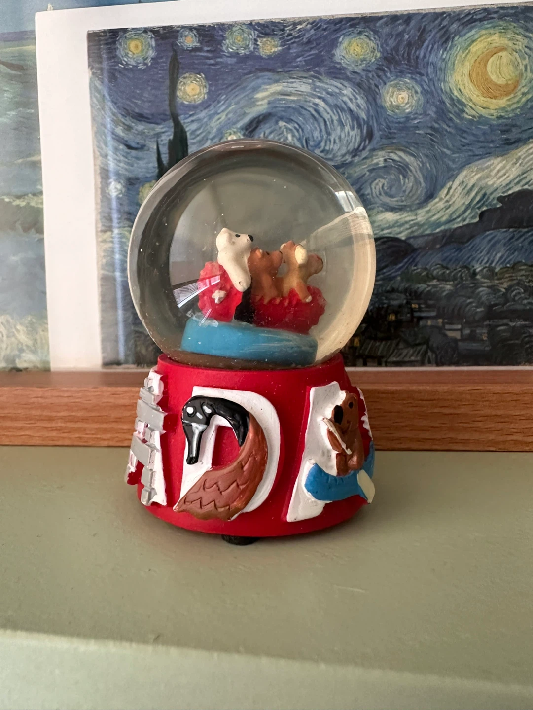 Canadian Themed Snow Globe