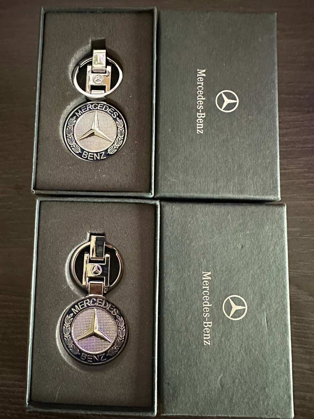 Authentic Mercedes-Benz Keychain - photo 2