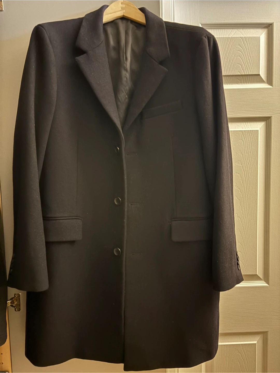 Club Monaco Men’s Black Wool Blend Overcoat
