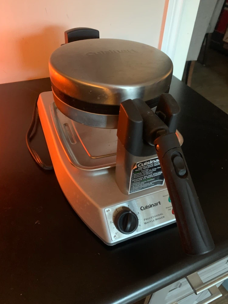 Cuisinart Professional Waffle Maker - photo 2