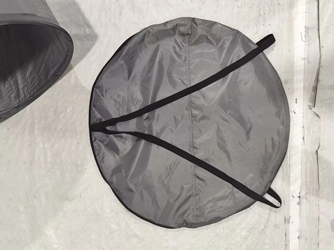 Portable Pop-Up Changing Tent / Outdoor Privacy Shelter - photo 2
