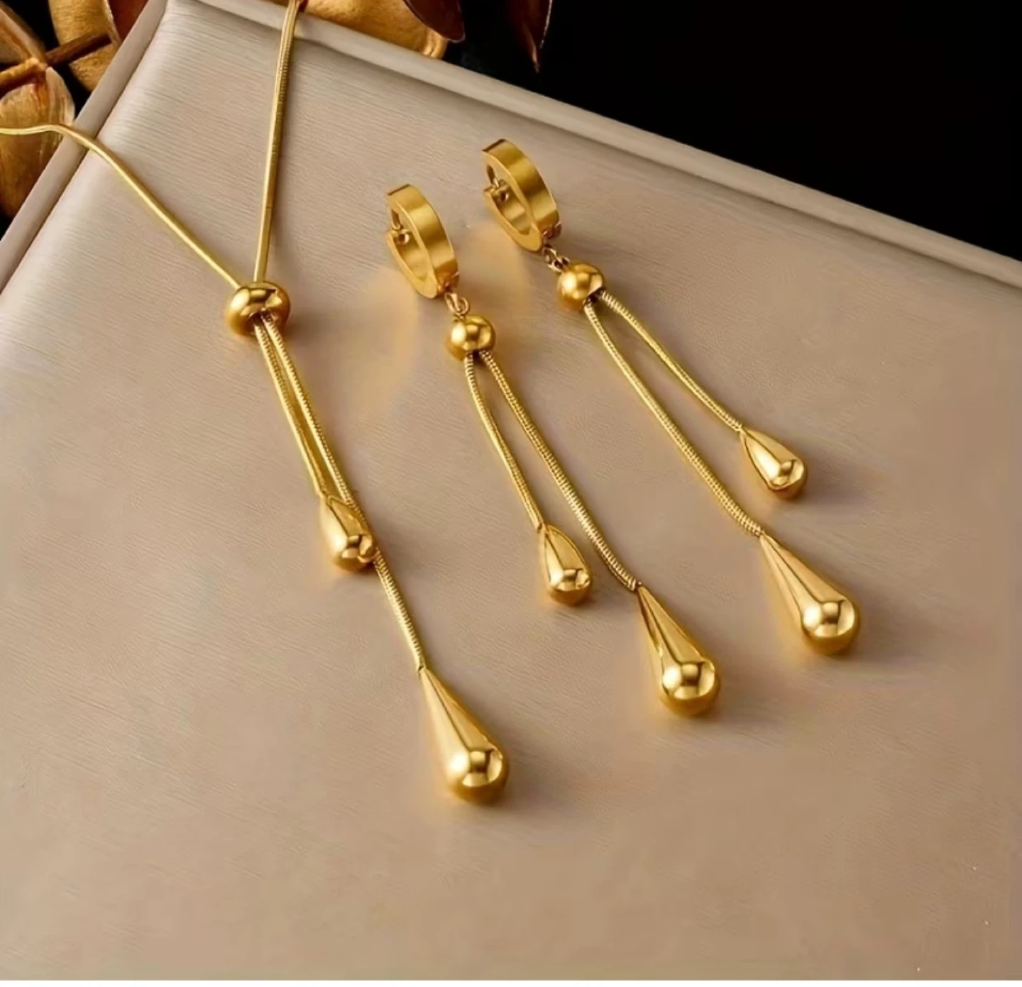 18k gold plated stainless steel necklace and earrings