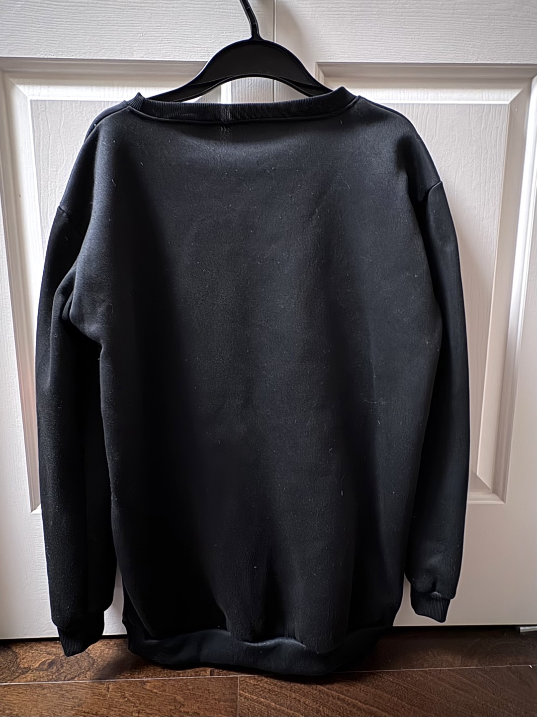 Black Sweatshirt with Red Heart Graphic - photo 4