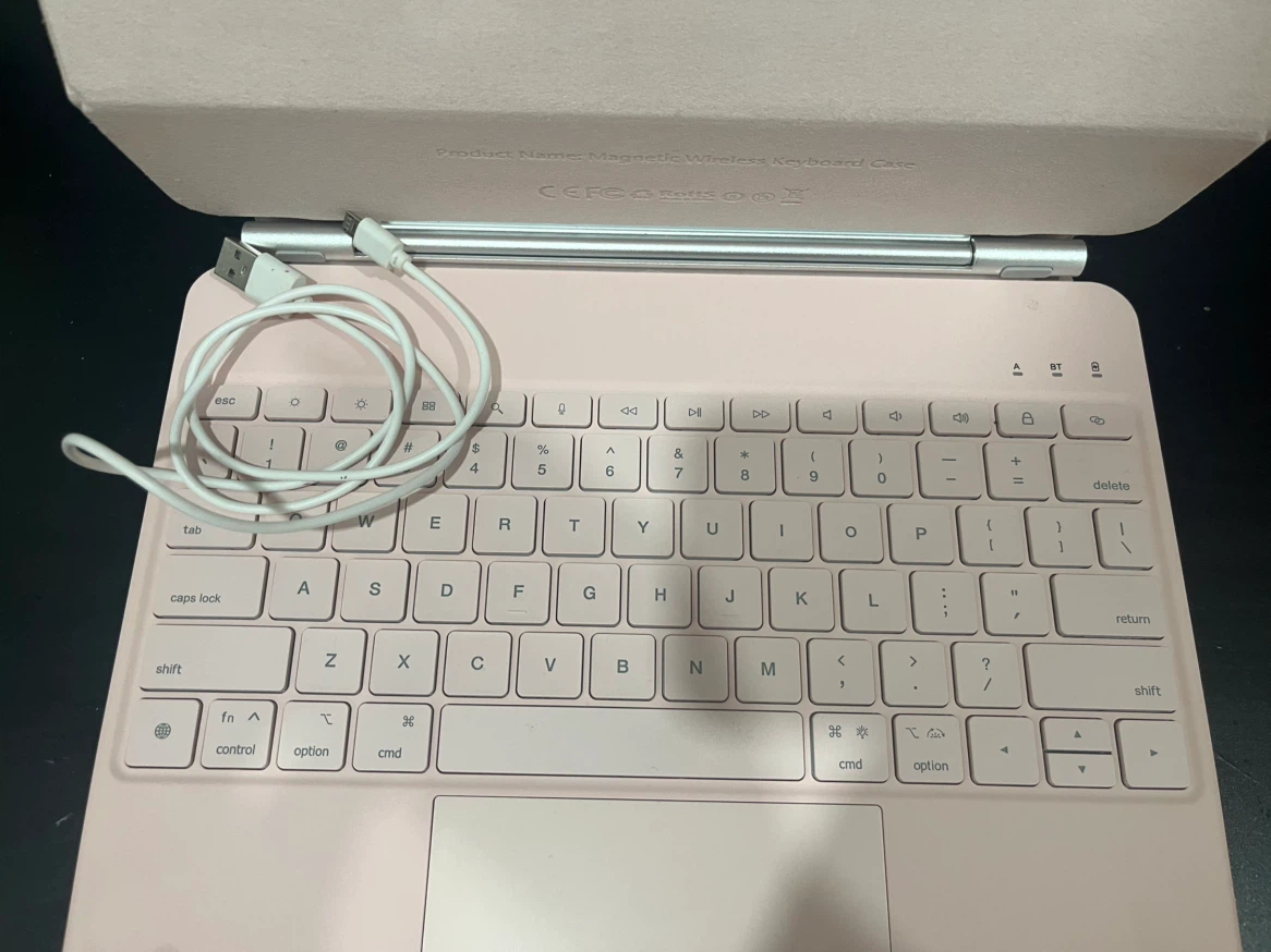 Ipad keybored Pink Magnetic Wireless Keyboard Case