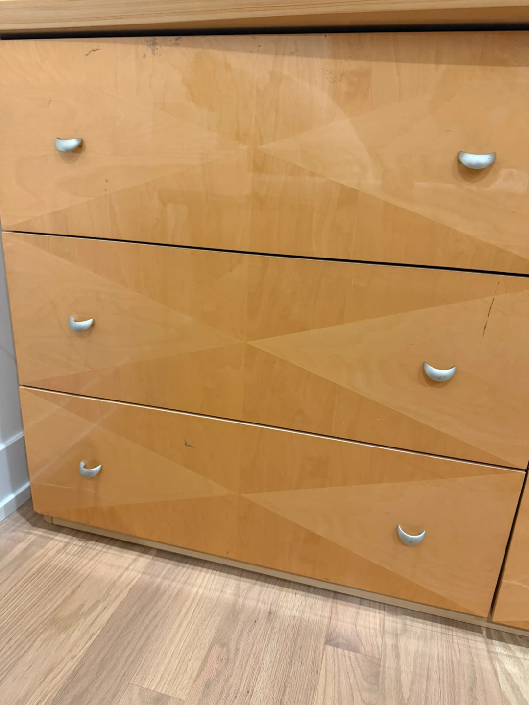 Wood Dresser with 6 Drawers - photo 3