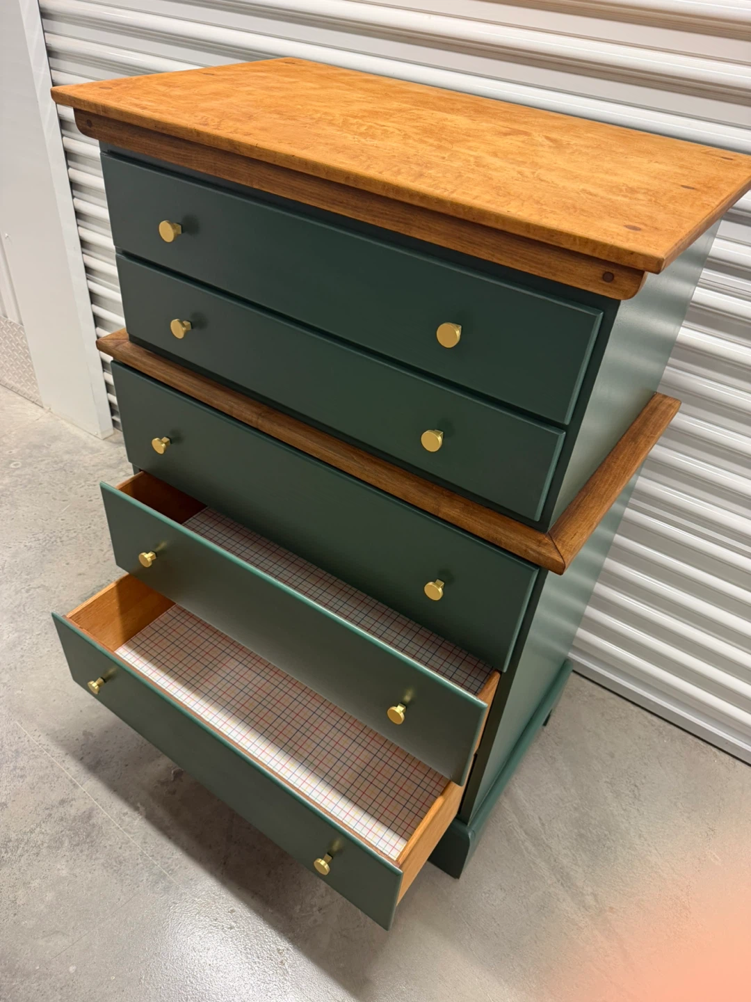 🚨Free Delivery NJ/NY Green Solid Wood Dresser - 5 Drawers - photo 2