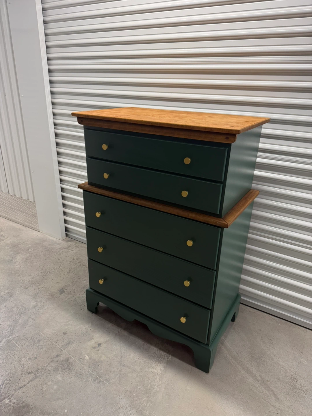 🚨Free Delivery NJ/NY Green Solid Wood Dresser - 5 Drawers - photo 4