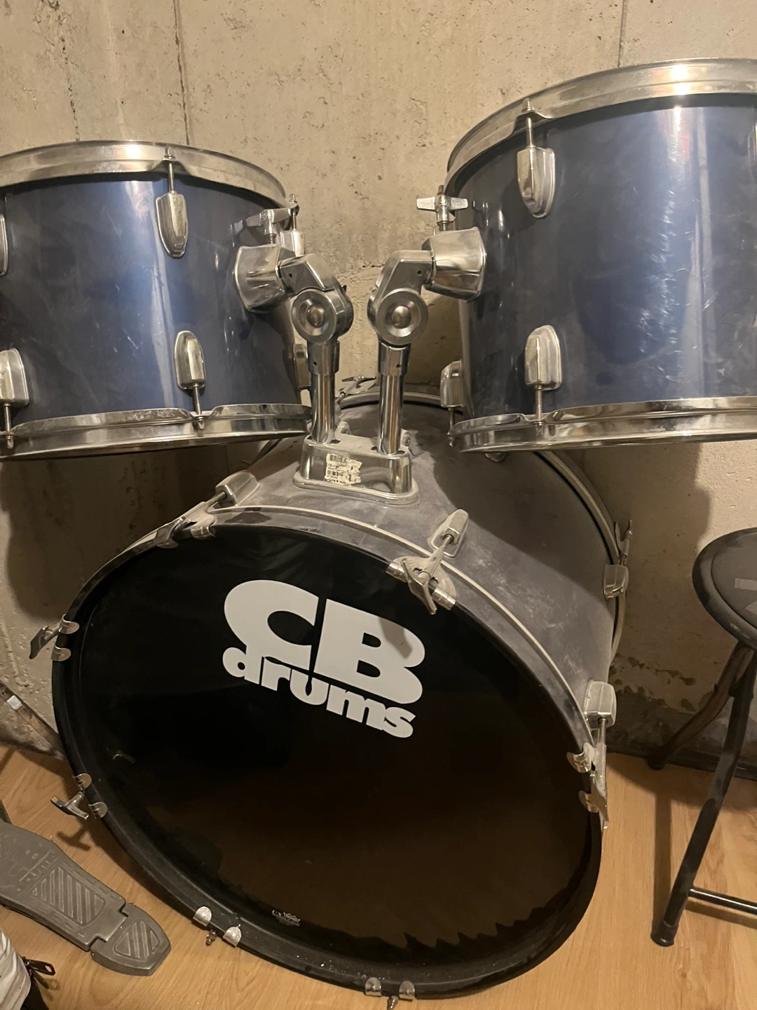 CB Drums Drum Set with Stool, Pedal, and Hi-hat - photo 3
