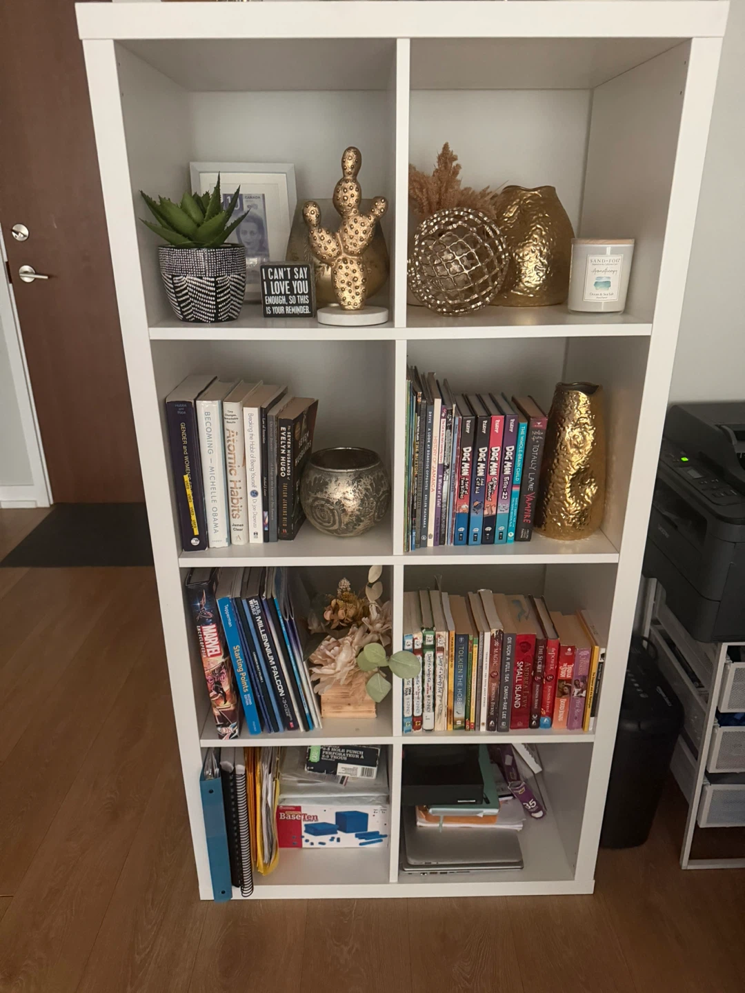 White Cube Storage Shelf