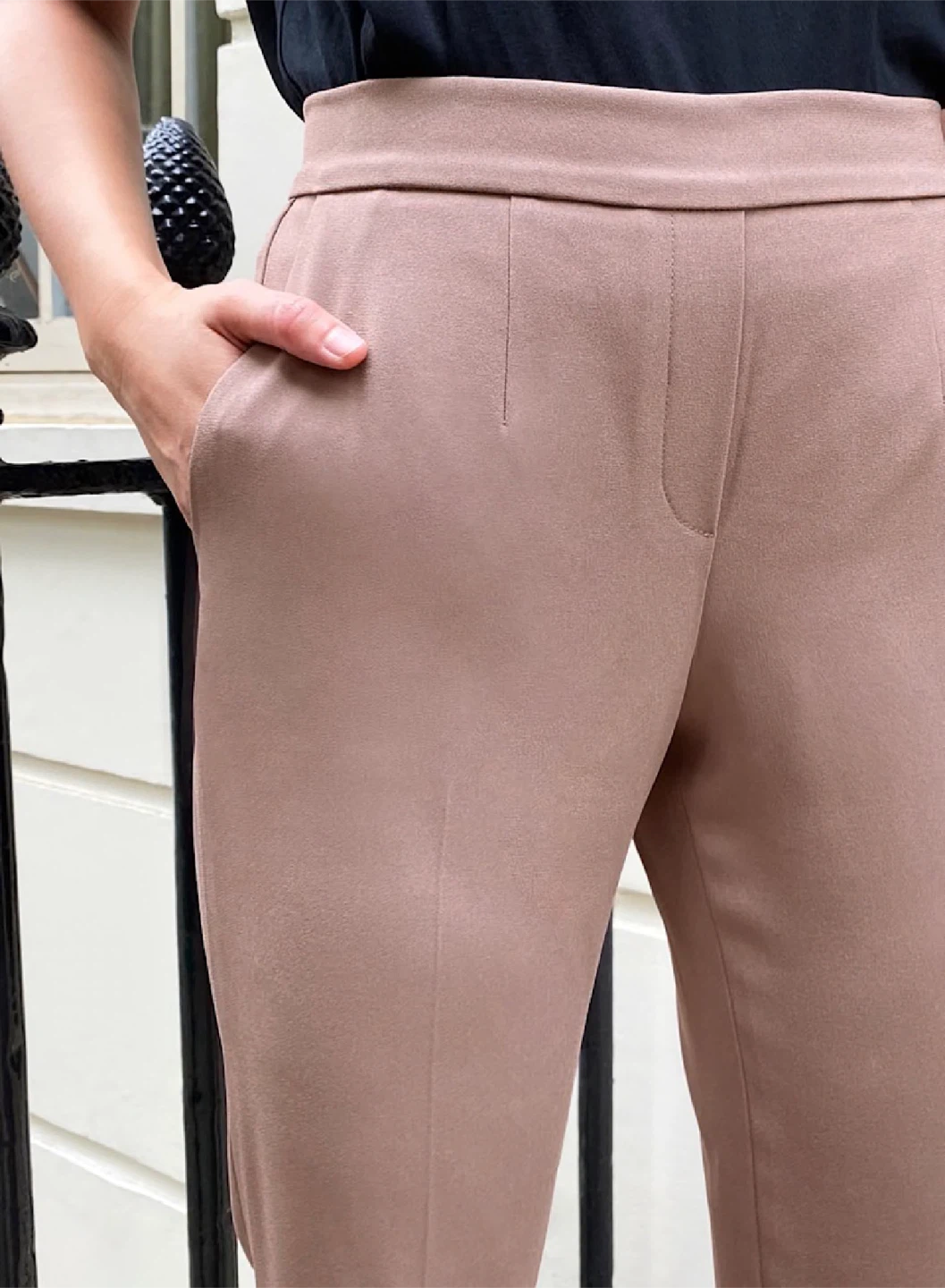 Aritzia Babaton Conan Pants - Black Size 2 - photo 2