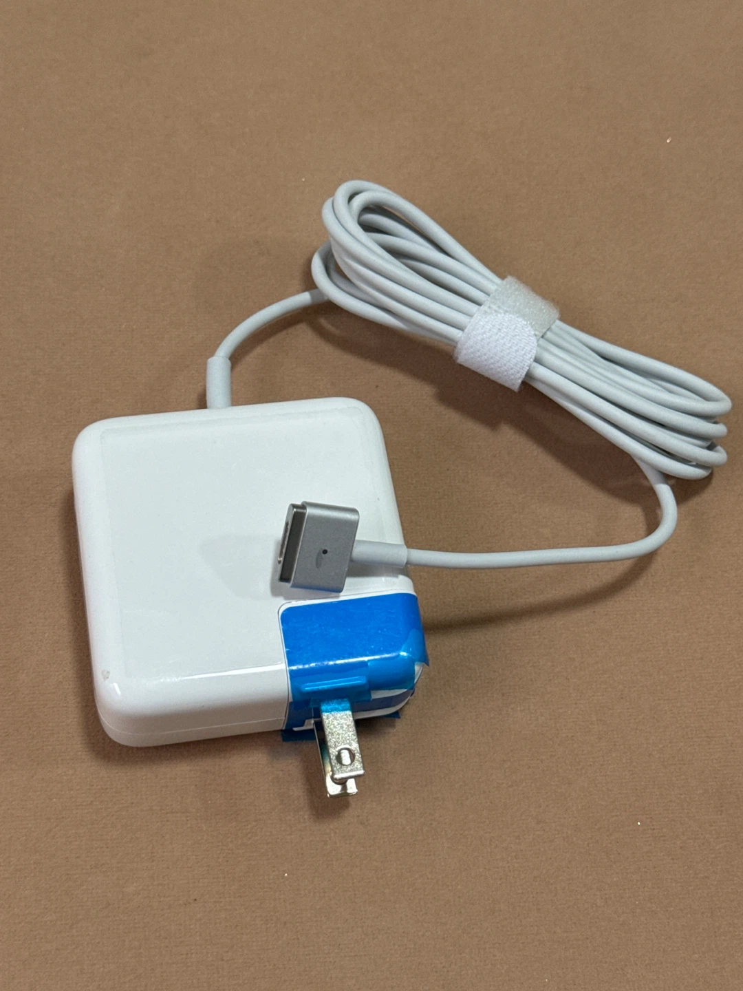 Apple MagSafe 60W Power Adapter Charger