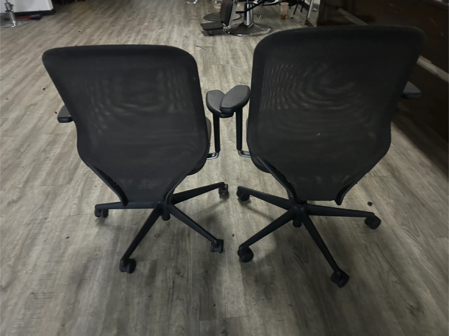 Set of 2 Black Office Chairs $20 for both - photo 2