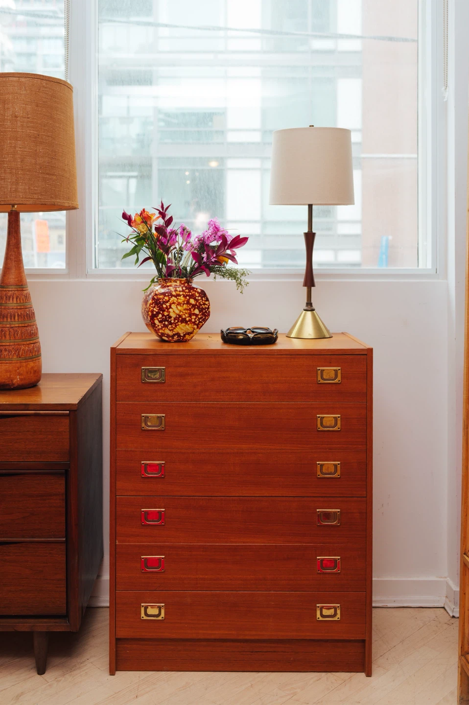 Mid Century Teak 6 Drawer Dresser | Brass Pulls - photo 5