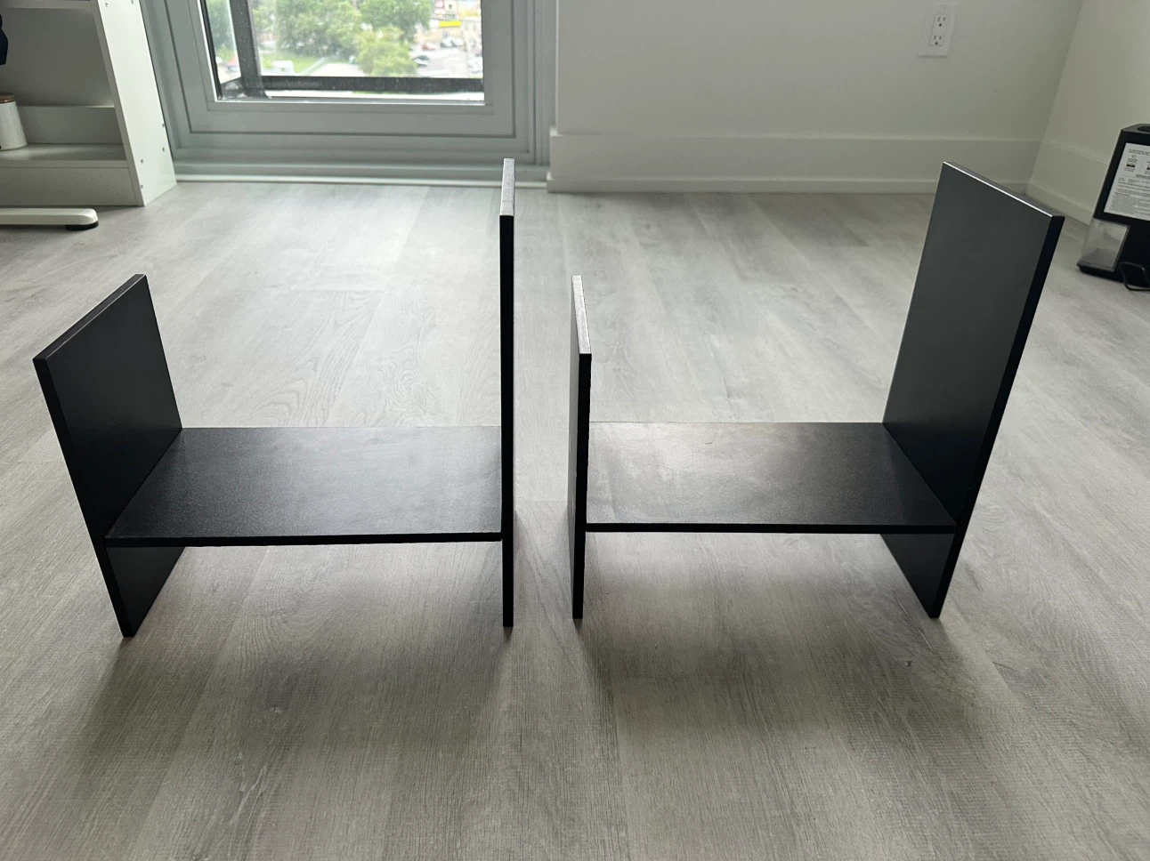 Black Bookshelf / Shelf Unit - photo 2