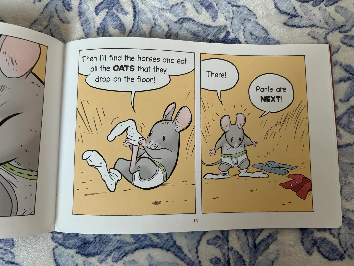 (Paperback) Little Mouse Gets Ready - photo 2