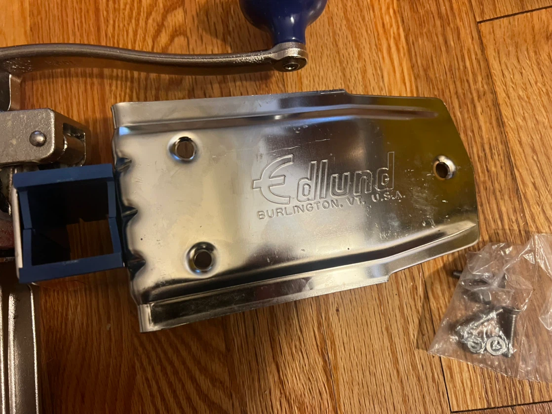 Edlund Manual Can Opener Model #1 - photo 3