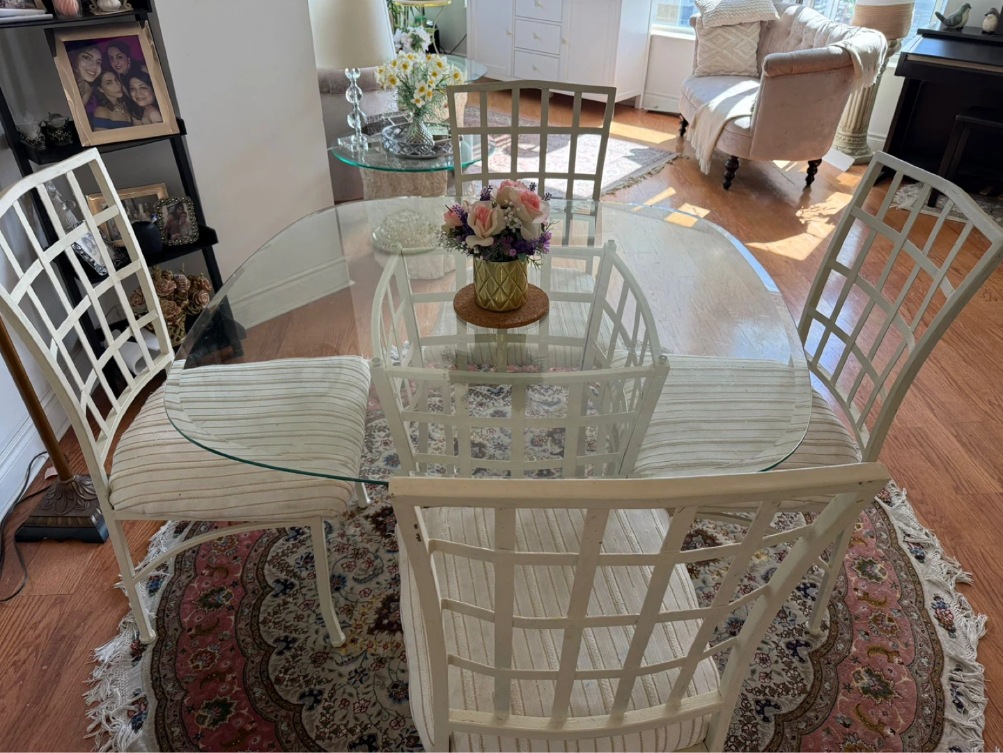 Dinning table - photo 2