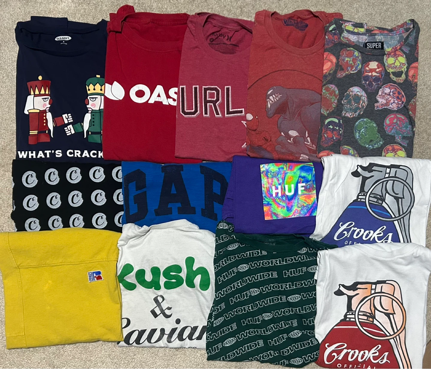 Bundle of 13 Graphic T-Shirts