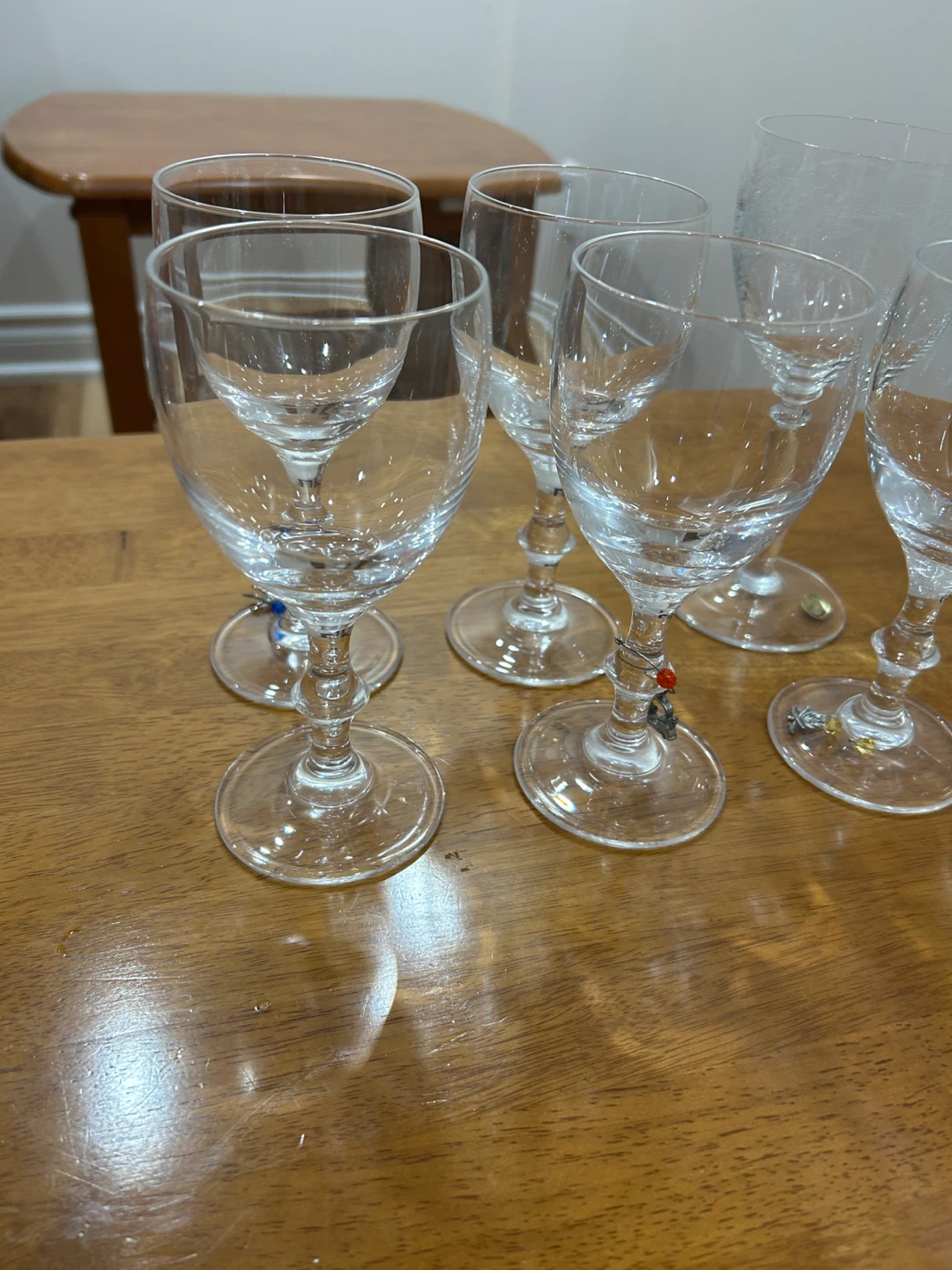 Assortment of wine glasses - photo 3