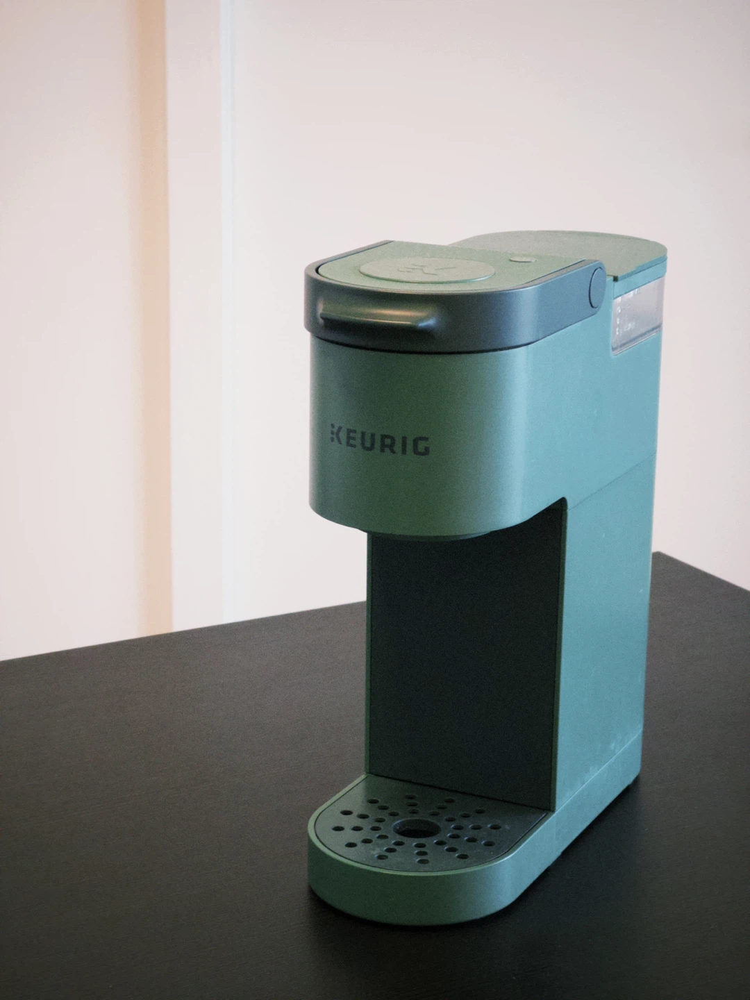 Keurig K-Mini Single Serve Coffee Maker (Matte Green) - photo 3
