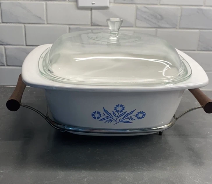 Vintage Corning Ware Dutch Oven w/ Lid & Rack P-34-B