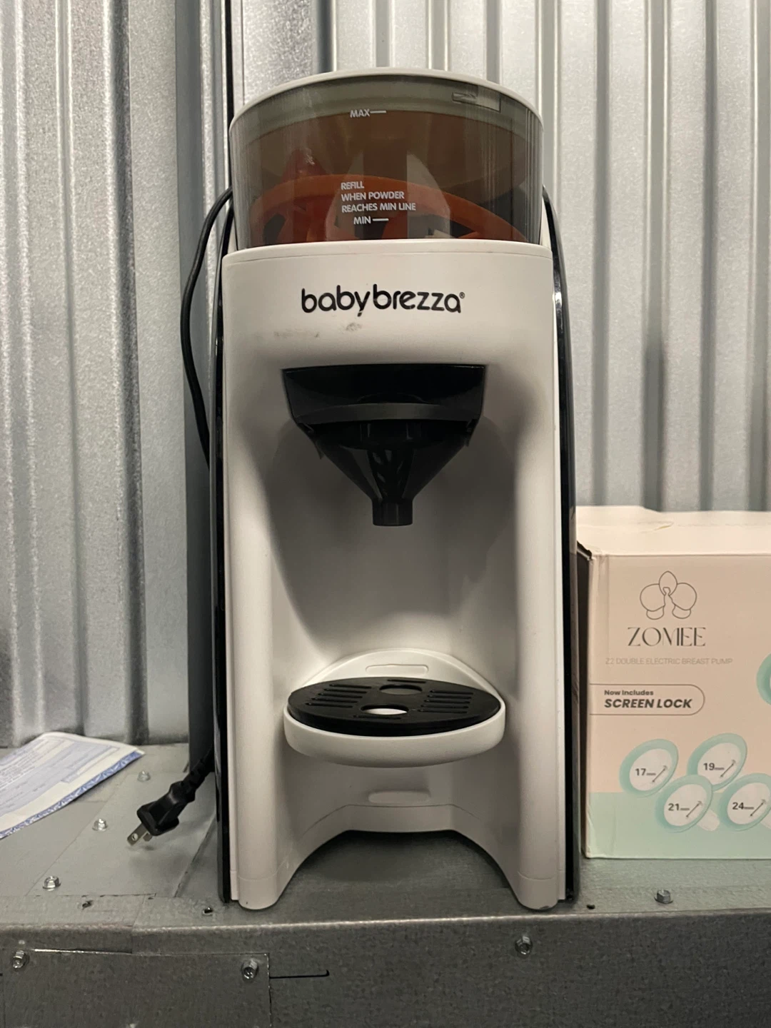 Baby Brezza Formula Dispenser - photo 2