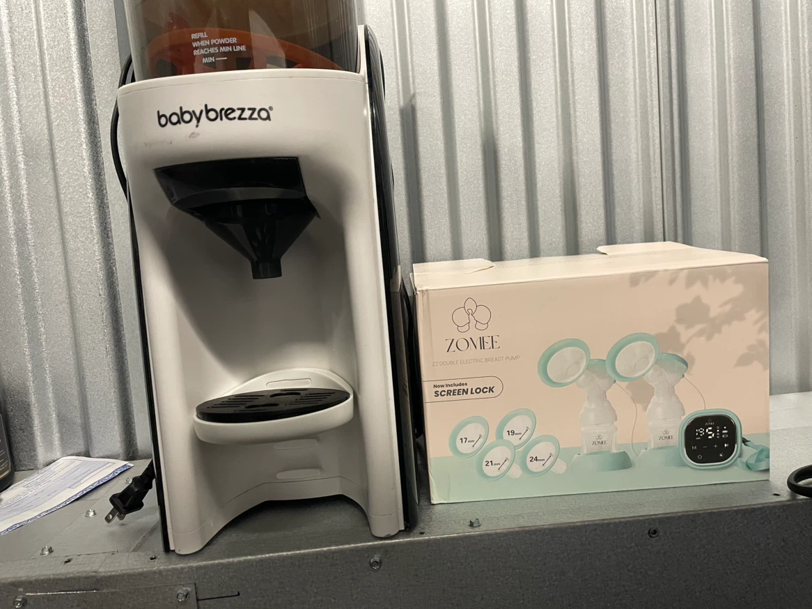 Baby Brezza Formula Dispenser - photo 3