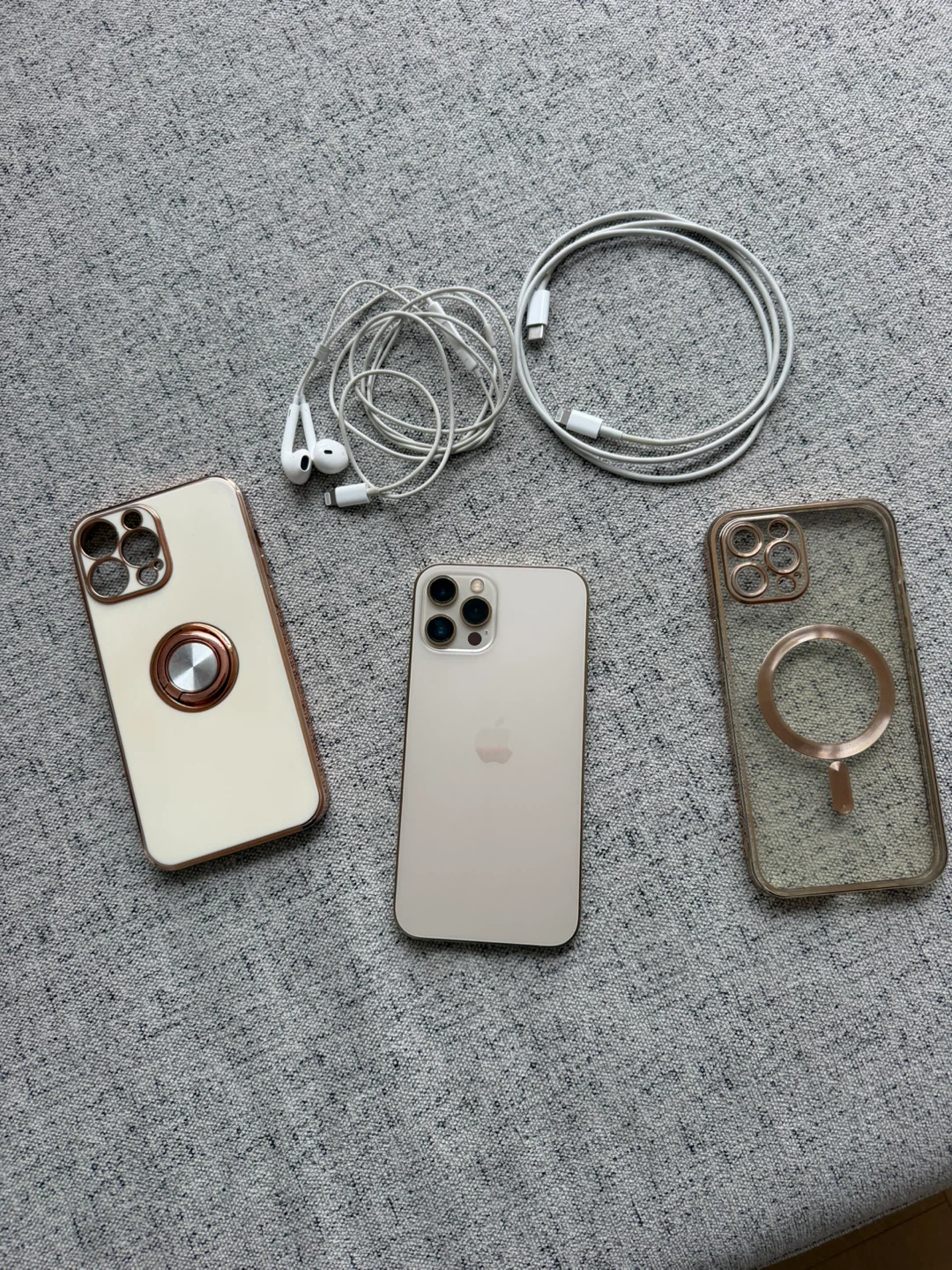 Apple iPhone 12 Pro - Gold